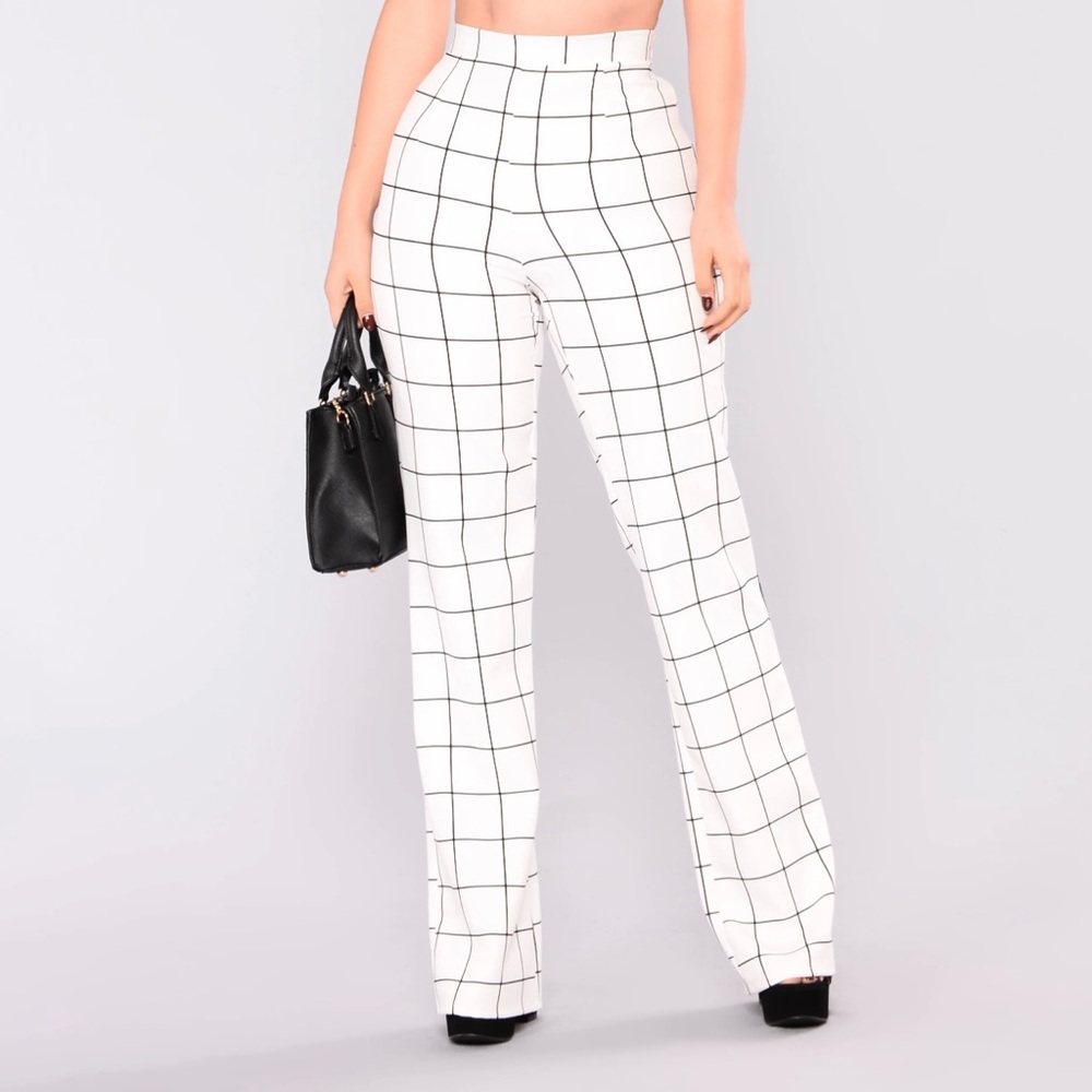 Straight leg pants - Size small